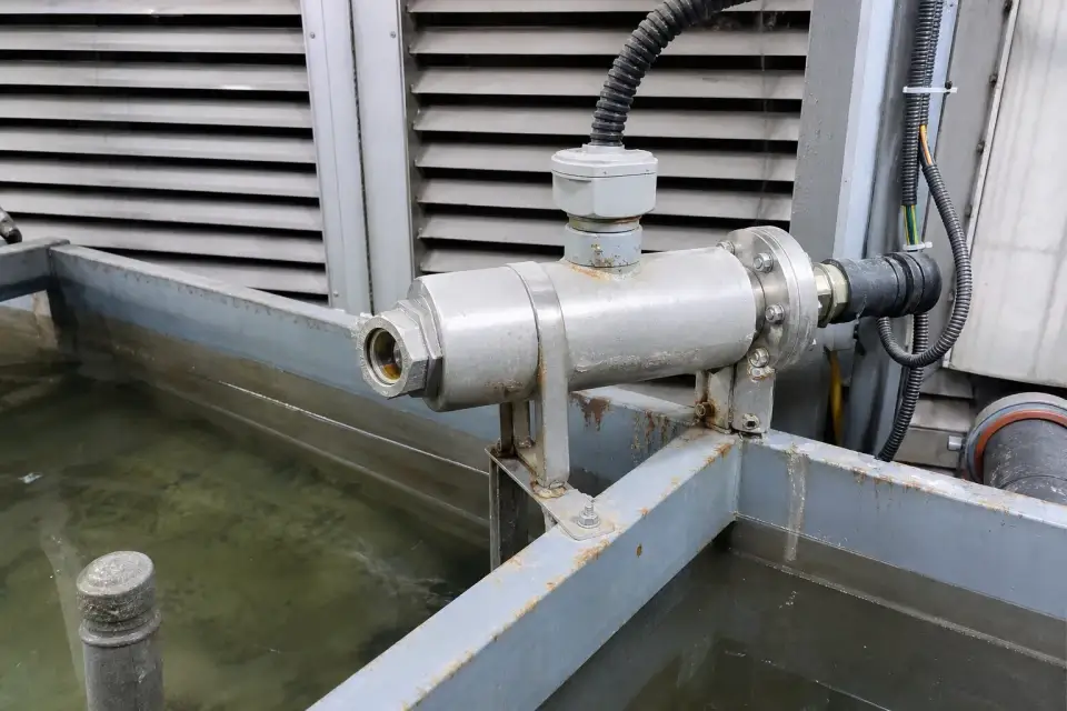 冷却水集水盘加热器窗口复核组件实拍参考图